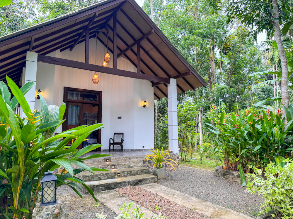 Rent 1-bedroom villa, Weligama, Sri Lanka | Book from $55/night